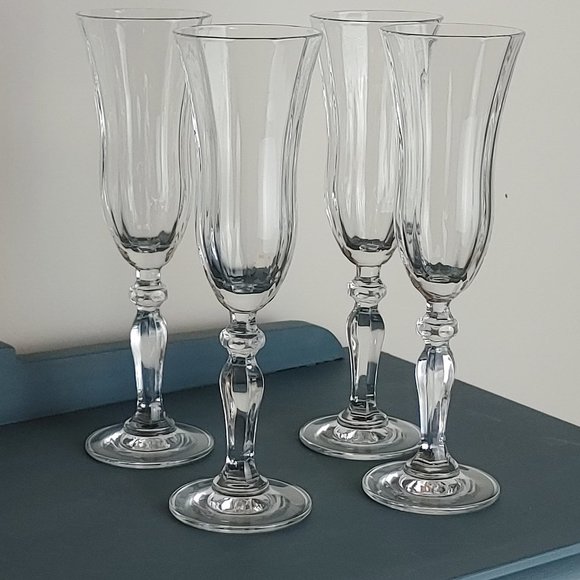 Vintage Set of 4 Tall Stemmed Crystal Glass Cordial Aperitif Liqueur Glasses - Picture 3 of 7